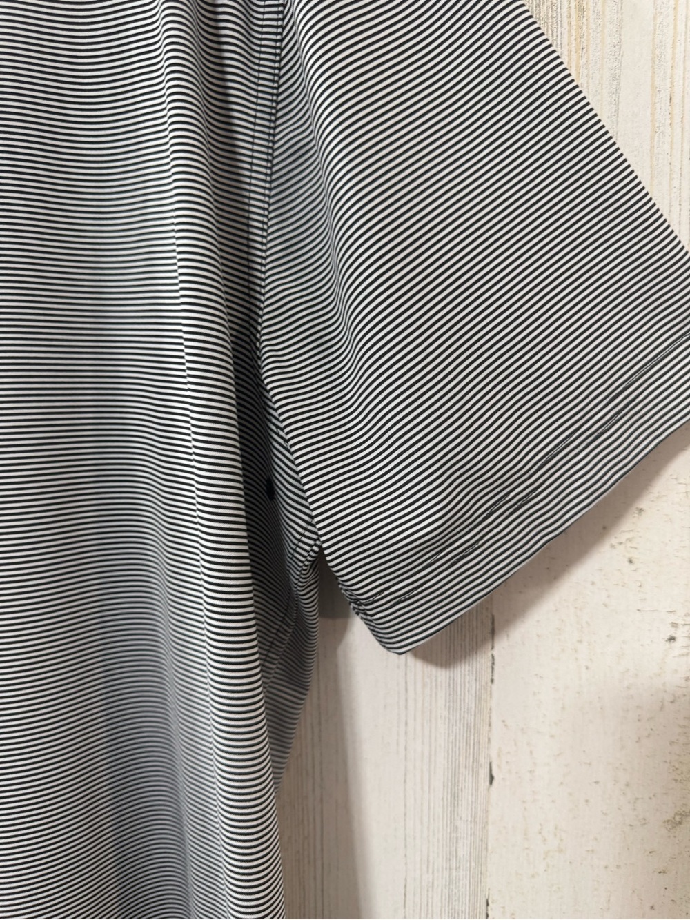 Nike Black White Thin Stripes Performance Short-Sleeve Polo - Picture 5 of 10